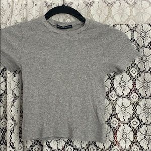 BRANDY MELVILLE GRAY CROP TOP